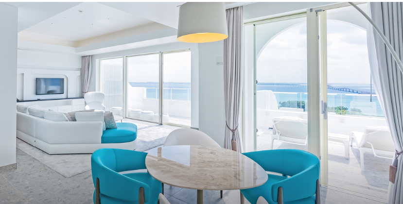 ［お得情報］サントリーニ ホテル＆ヴィラズ 宮古島