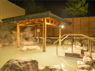 札幌市内から車で約1時間半の登別温泉旅館　乳白濁の温泉が特徴 写真