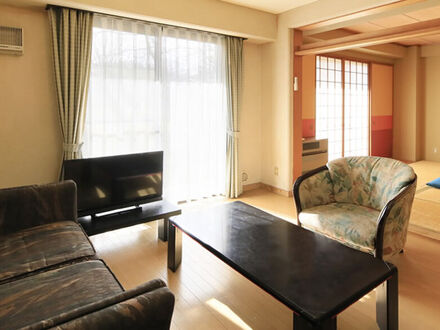 紀州鉄道 軽井沢ホテル 写真