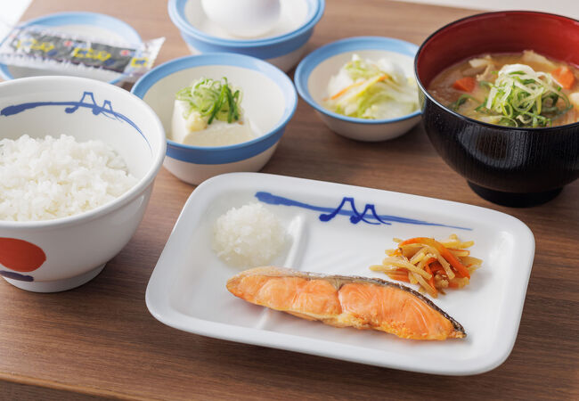 フォーポイント フレックス by シェラトン 神戸三宮 写真