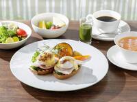 季節限定SALE  3種類の 和・洋メニューから選べる朝食付