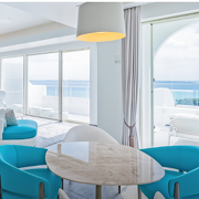 サントリーニ ホテル＆ヴィラズ 宮古島