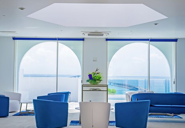 サントリーニ ホテル＆ヴィラズ 宮古島 写真