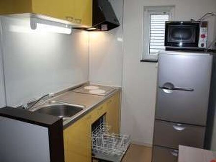 鶴apartment 写真