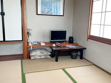 ビジネス旅館 若草 写真
