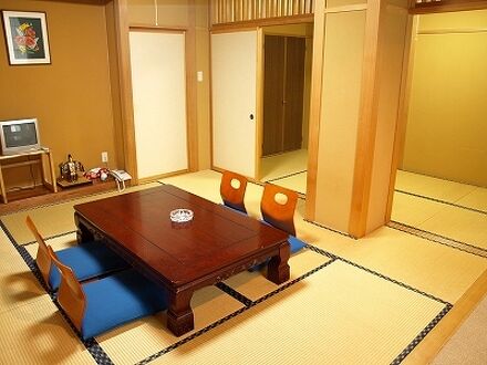 まるに旅館 写真