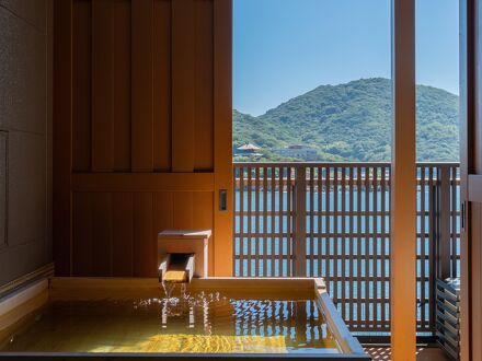 汀邸　遠音近音 写真