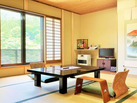 四万温泉 春木亭 なかざわ旅館 写真