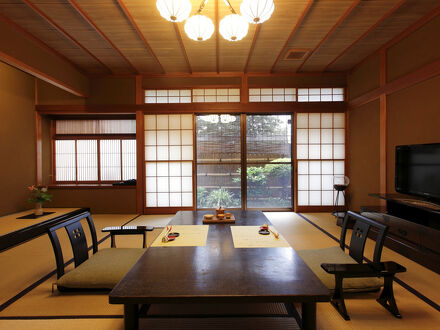 伊豆長岡温泉　割烹旅館　新叶 写真