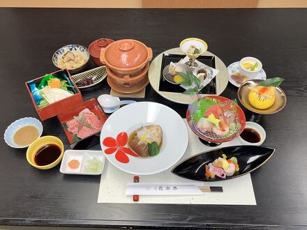 おやべクロスランドホテル 花水木 写真