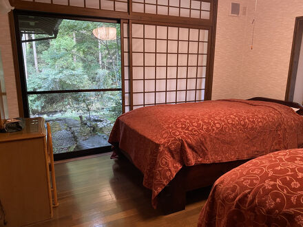 秘境七滝 お宿 華坊 写真