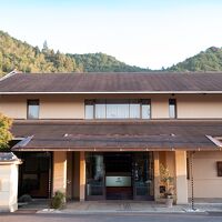 神湯館