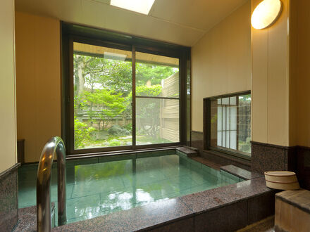 星空露天と味のおもてなし 金沢辰口温泉たがわ龍泉閣 写真