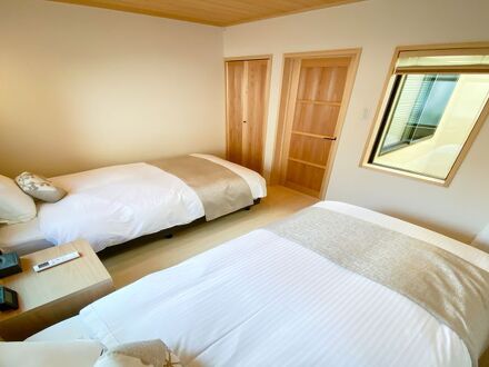 鈴 月輪東 (Rinn Tsukinowa East) 写真