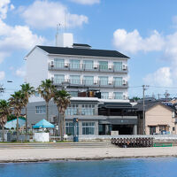 日間賀島 いすず館 写真