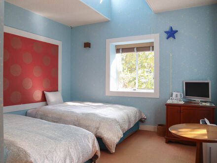 ファミリーペンション アースルーフ 写真