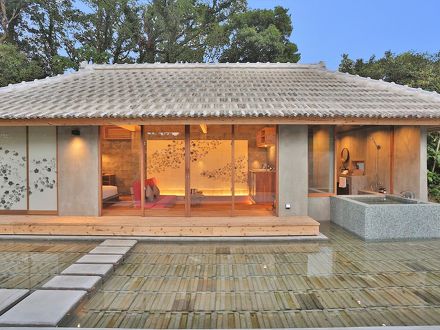 翡翠巣 KAWASEMINOSU (MUKAKA VILLA) 写真