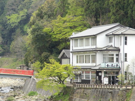 香嵐亭の宿泊予約なら フォートラベル の格安料金比較 香嵐渓 白鷺温泉 笹戸温泉