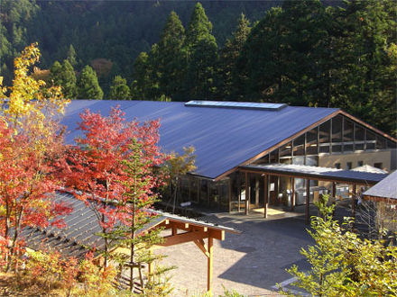 秋川渓谷 瀬音の湯 写真