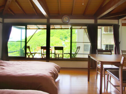 紺碧の海眺望の宿 コート ロシューズ 写真