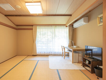 日野町交流センター リバーサイドひの 写真