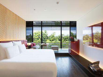 ギャリア・二条城 京都 写真