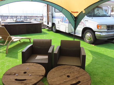 大阪北港マリーナHULL 写真