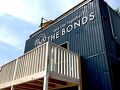 THE BONDS 写真