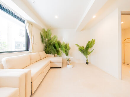 URNA SANDS HOTEL 写真