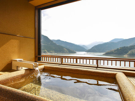 茜彩庵 山水 写真