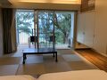 オン・ザ・ビーチ　ルー 写真