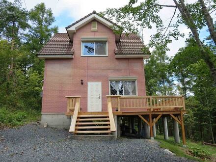 蒜山高原　癒しの森　一棟まるごと貸切　コテージこもれび 写真