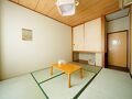 ゲストハウス　Ｃｌｉｍｂ　ｄｉｎｉｎｇ 写真