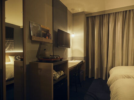 HOTEL SHE OSAKA 写真