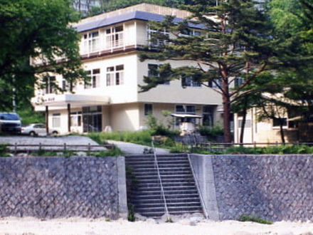 川俣温泉 国民宿舎 渓山荘 写真