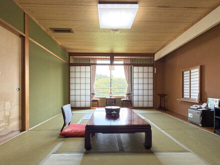 鍋石温泉 深浦観光ホテル 写真