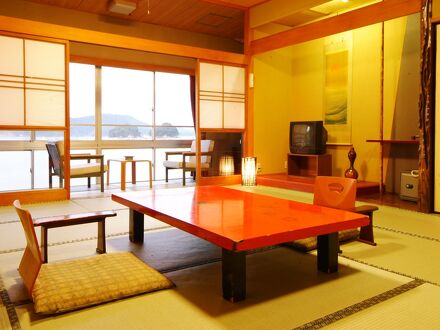 海上料亭 海楽園 写真