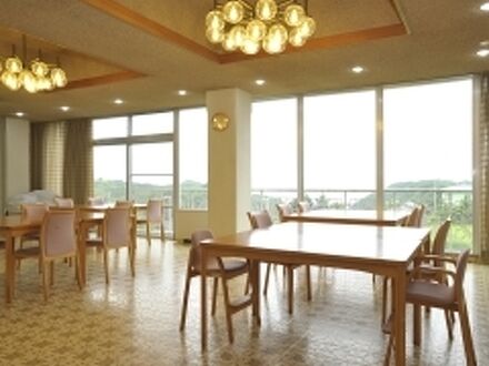 活魚問屋の宿　まるやす 写真