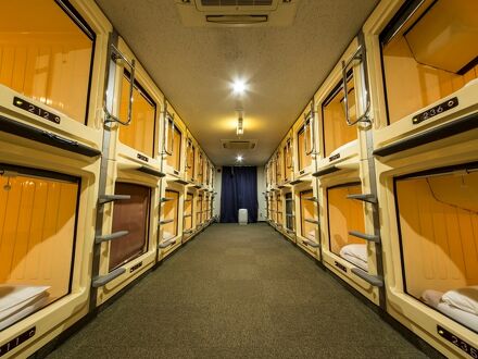 カプセルホテル ザ イン 写真