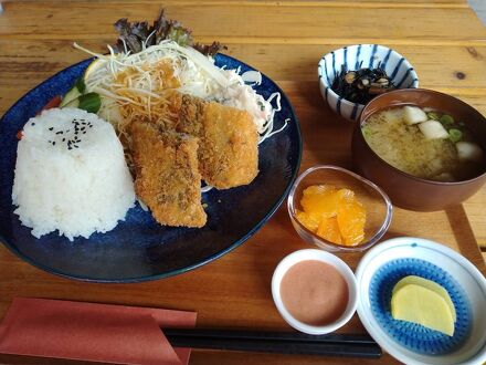 ゆたか海の駅とびしま館 写真
