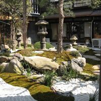 四季々々しんら 写真