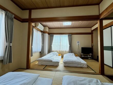 ビジネスホテル　いずみ 写真