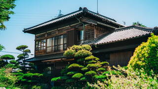 築100年超の総檜伝統的日本建築ゲストハウス「花鳥苑」