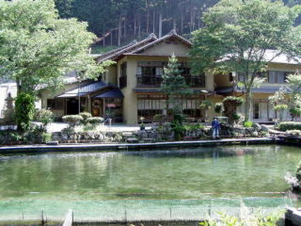 あまご池　高見山荘 写真