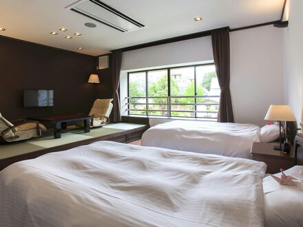 ホテルシルク温泉やまびこ 写真