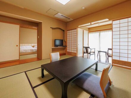 信州湯田中温泉 よろづや 写真