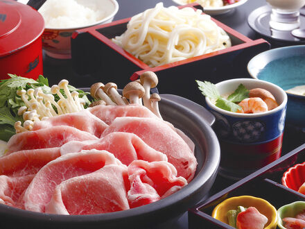 料理旅館 枕川楼 写真