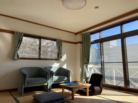 ワインと地酒の宿　塩原山荘 写真