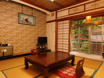 湯田上温泉　旅館　初音 写真