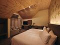 CEDAR LODGE 写真